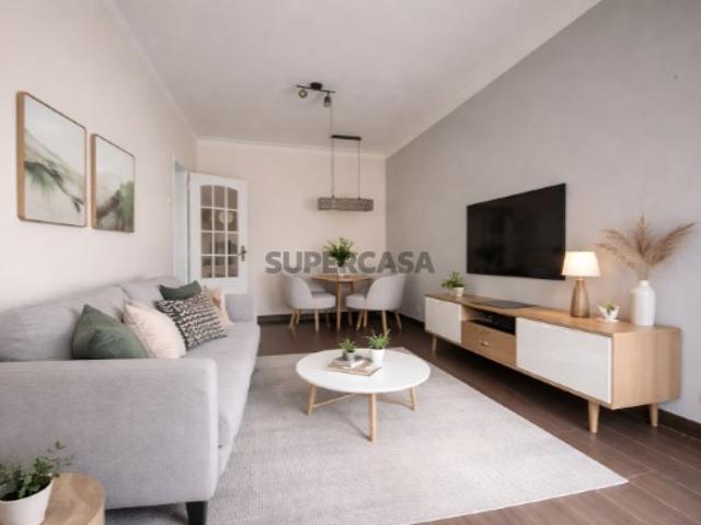 Apartamento T2 Central Excelente Oportunidade