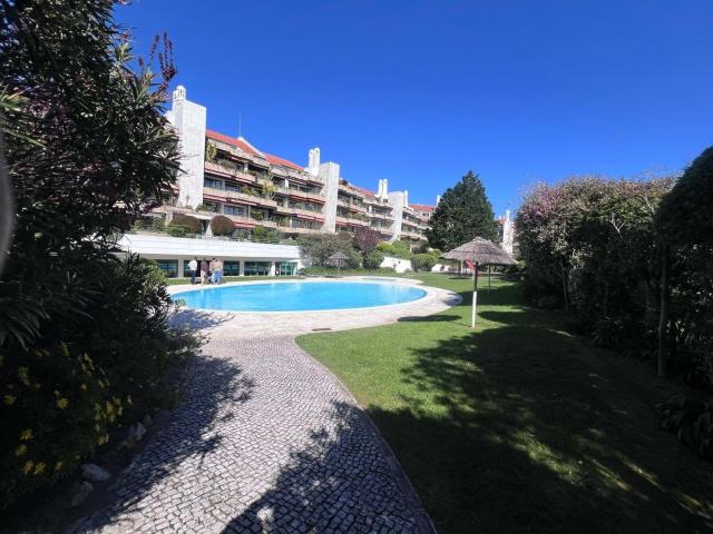 Apartamento T2 com 168 m² no Belas Clube de Campo – golfe, piscina e padel num condomínio exclusivo