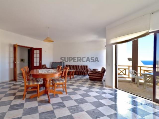 Apartamento T2 com 2 wc, com vista mar, em Lagos