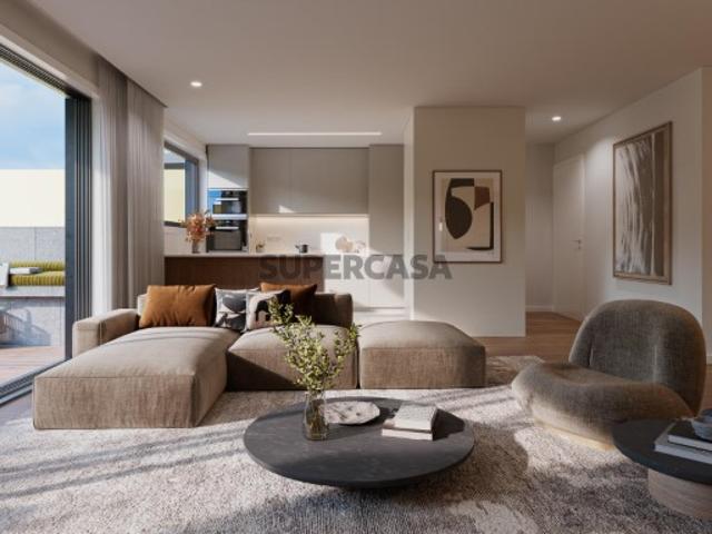 Apartamento T2 com 2 lugares de estacionamento no centro do Porto
