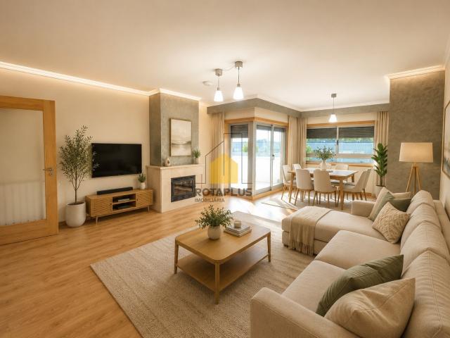 Apartamento T2 com 2 Suites