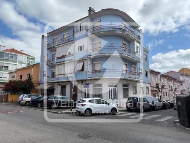 Apartamento T2, com 62.5 m2, na Pontinha. IMÓVEL DA BANCA