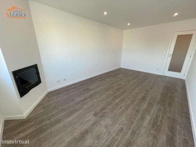 Apartamento T2 com Charme: Localizado no Corao de Baguim do Monte