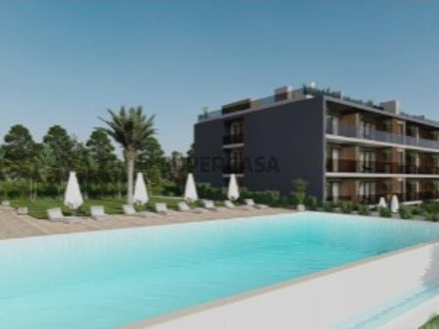Apartamento T2 com acabamentos de luxo para venda em Olhão
