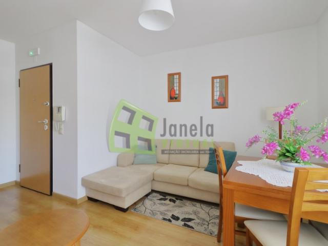 Apartamento T2 com Arrecadação | Quinta do Conde
