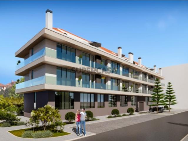 Apartamento T2 com garagem e arecadação na Praia da Consolação
