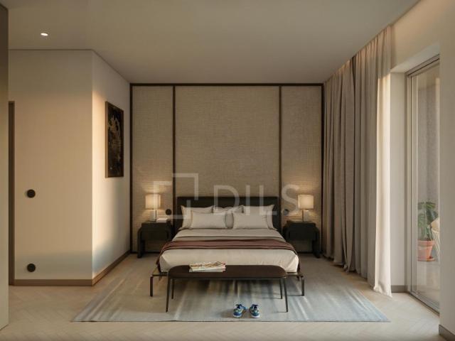 Apartamento T2 com garagem e varanda em Paranhos, Porto