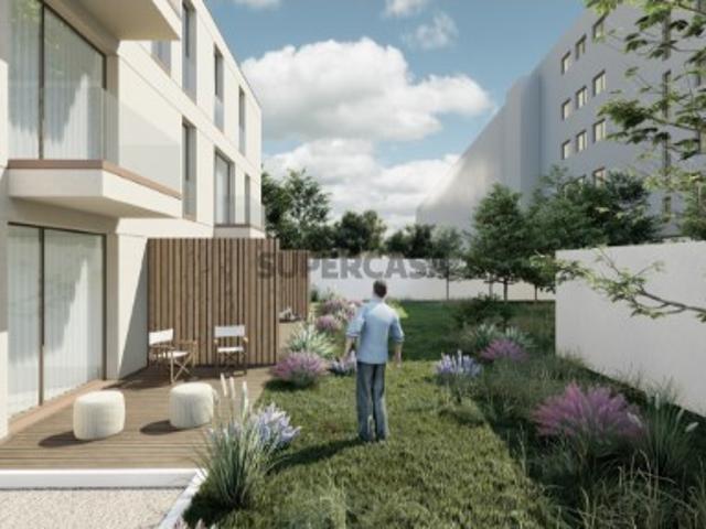 Apartamento T2 com garagem Edifício Jardim de Matosinhos