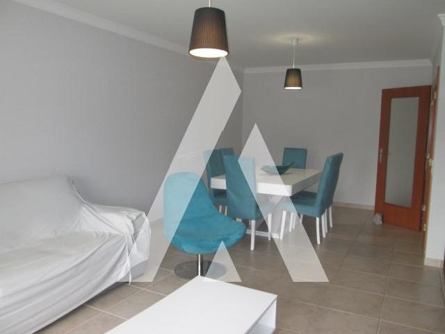 Apartamento T2 com Garagem Fechada no Centro de Esgueira a 5 minutos de Aveiro