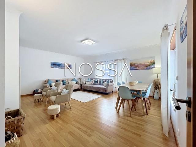 Apartamento T2 com Garagem na Carvoeira, Mafra