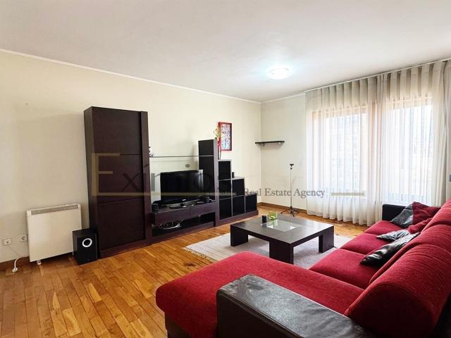Apartamento T2 com garagem, no centro da Póvoa de Varzim 70m² Póvoa de Varzim, Beiriz e Argivai