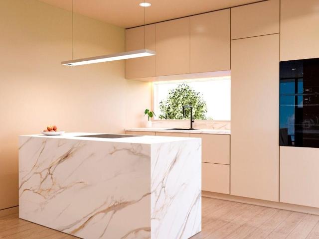Apartamento T2 com duas suítes em Empreendimento no Funchal. 95m² São Martinho