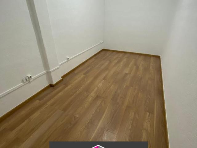 Apartamento T2 com elevador para arrendar nas Avenidas Novas