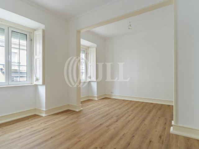 Apartamento T2 com estacionamento, Campo de Ourique, Lisboa 0m² Campo de Ourique