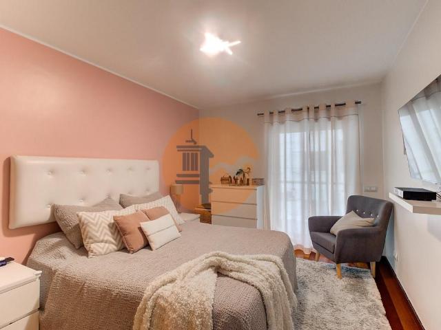 Apartamento T2 com estacionamento e vistas para Rio Guadiana 80m² Vila Real De Santo António