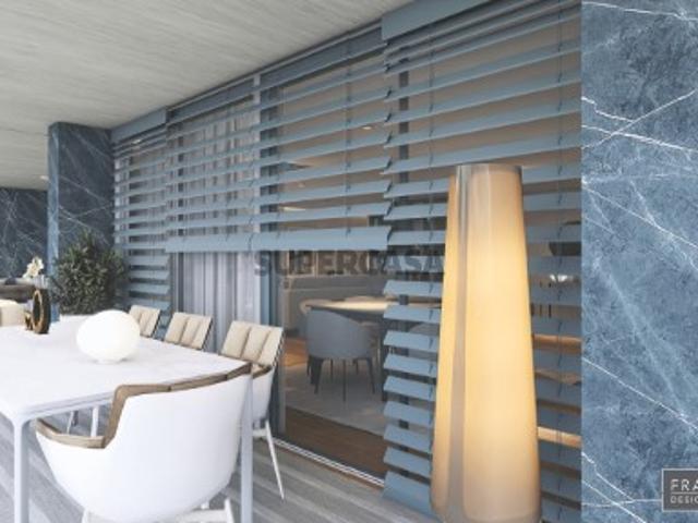 Apartamento T2 com logradouro, Edifício Alfa Barreiros