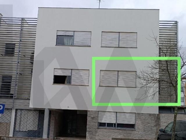 Apartamento T2 com lugar de garagem