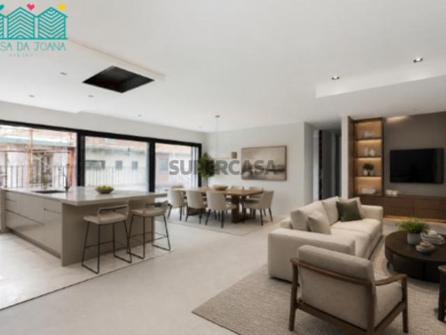 Apartamento T2 com Lugar de Garagem no Porto