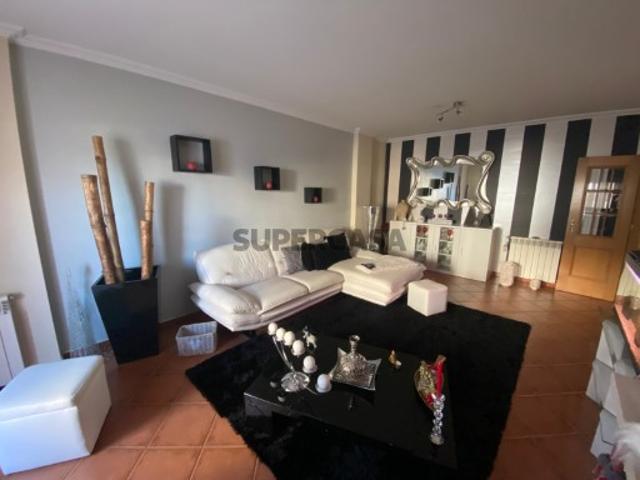 Apartamento T2 com suite