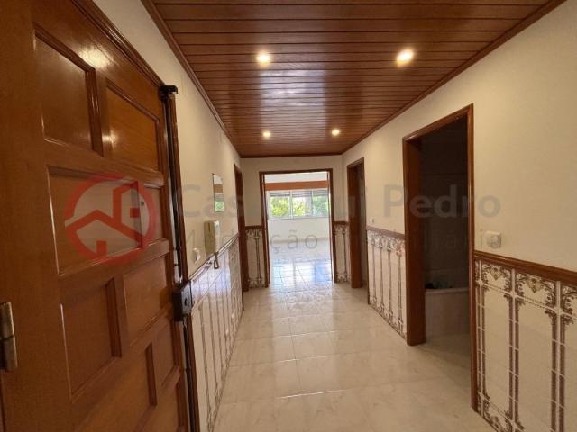 Apartamento T2 com suíte em Santa Marta do Pinhal, Corroios
