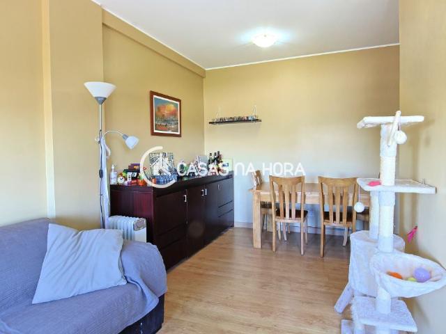 Apartamento T2 com Parqueamento no Monte da Caparica