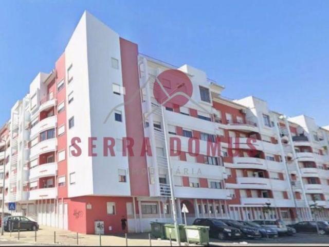 Apartamento T2 com parqueamento Cavaleira | 26064089510