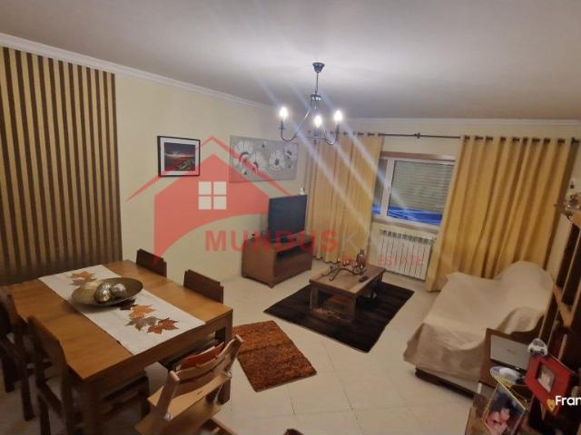 Apartamento T2 com Parqueamento Sesimbra 72m² Sesimbra Castelo