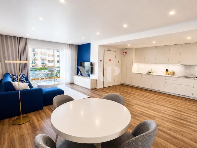 Apartamento T2 com Piscina e Garagem a 800 Metros da Praia d. 128m² Quarteira