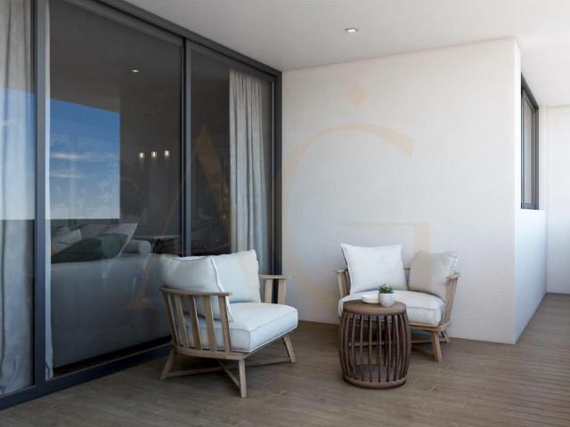Apartamento T2 com piscina e garagem perto de Cabanas de Tav. 96m² Conceição