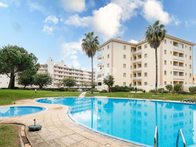 Apartamento T2 com Piscina em Condomínio Privado, Vilamoura 111m² Vilamoura