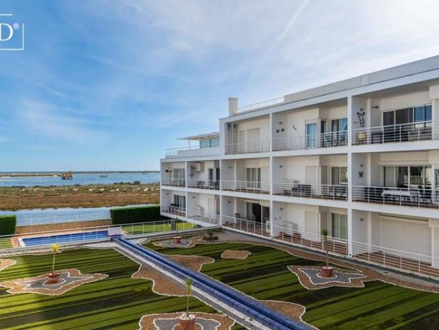 Apartamento T2 com piscina em frente ao mar na Fuseta 99m² Moncarapacho e Fuseta