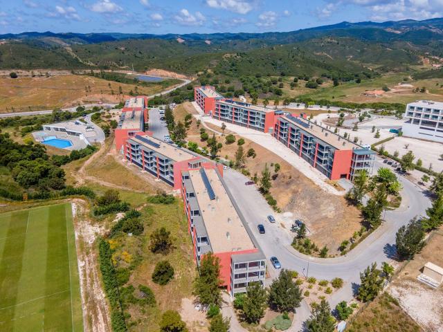Apartamento T2 Com Piscina no Algarve Race Apartments – Excelente oportunidade de investimento