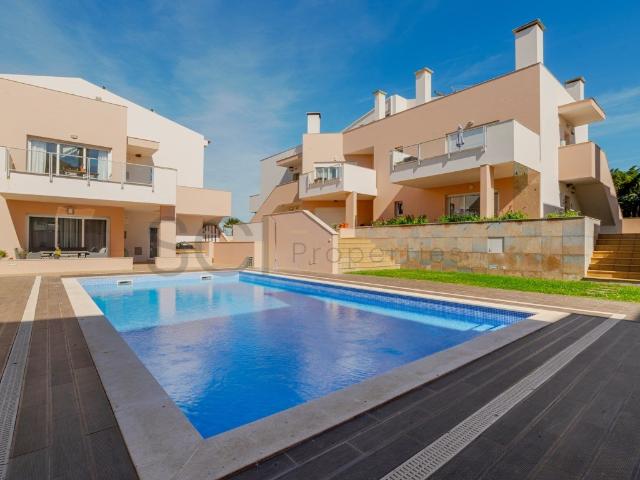 Apartamento T2 com piscina privativa em Burgau. 92m² Luz