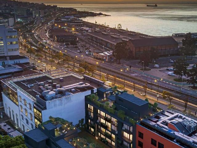 Apartamento T2 com rooftop, vista rio e parqueamentos no Empreendimento VARINO 15 | Lisboa