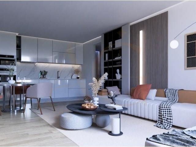 Apartamento T2 com terraço, varanda e garagem no centro de P. 94m² Portimão