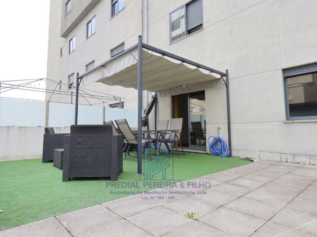 Apartamento T2 com Terraço Baguim / Igreja