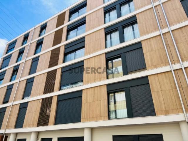 Apartamento T2 com terraço Centro Oliveira do Douro