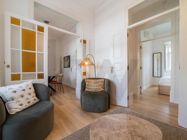 Apartamento T2 com terraço e Estacionamento no Príncipe Real 82m² Santo António