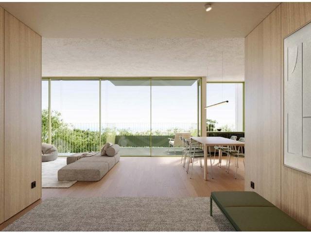 Apartamento T2 com Terraço e Jardim com 2 lugares de garagem. 105m² Lordelo do Ouro e Massarelos