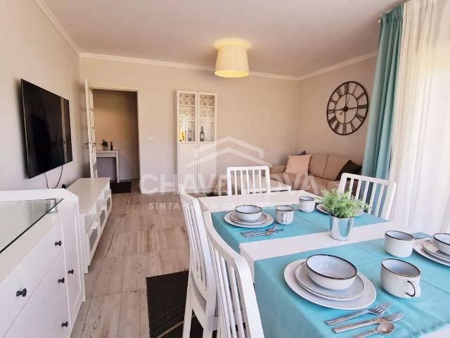 Apartamento T2 com terraço de 50m2 e garagem fechada em Arcozelo Vila Nova de Gaia