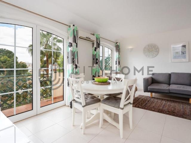 Apartamento T2 com terraço e piscina 66m² Quarteira