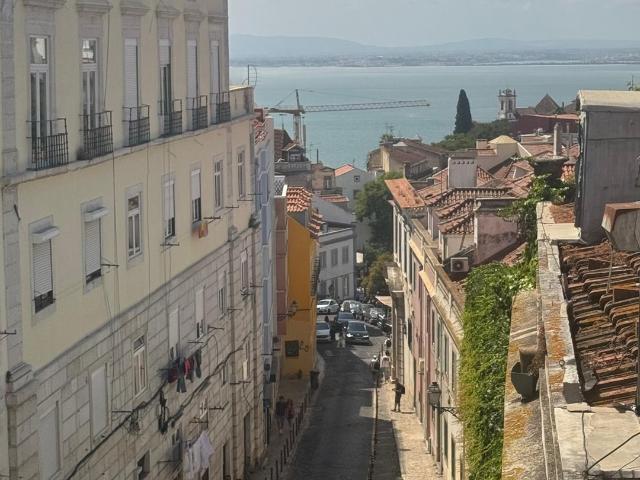 Apartamento T2 com terraço em São Vicente