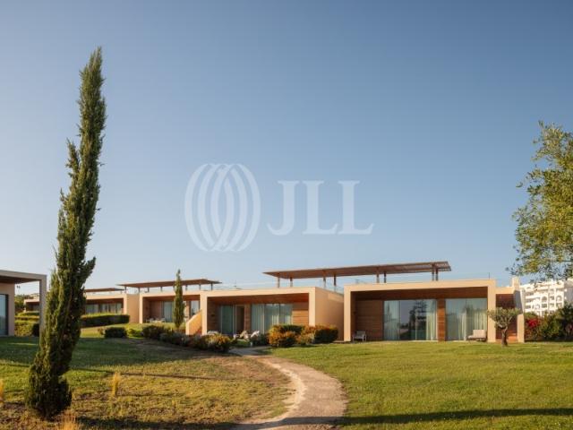 Apartamento T2 com terraço no White Shell, Algarve