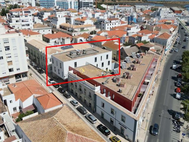 Apartamento T2 com Terraço Privado com Jacuzzi | Portimão 125m² Portimão