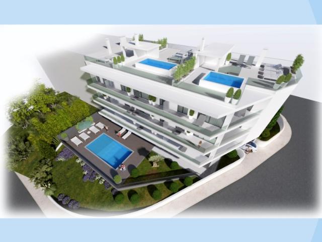 Apartamento T2 com terraço privado com piscina no Prédio 'Brisa do Atlântico', no Sítio da Nazaré