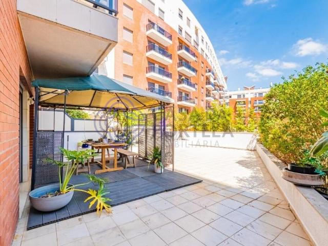Apartamento T2 com Terraço Privativo de 87 m² | Parque das N. 100m² Parque Das Nações