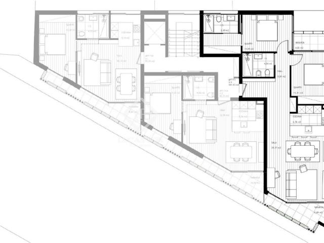 Apartamento T2 com uma área total de 125,99 m2, dos quais 10. 112m² Matosinhos e Leça da Palmeira