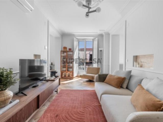 Apartamento T2 com varanda, Baixa, Lisboa