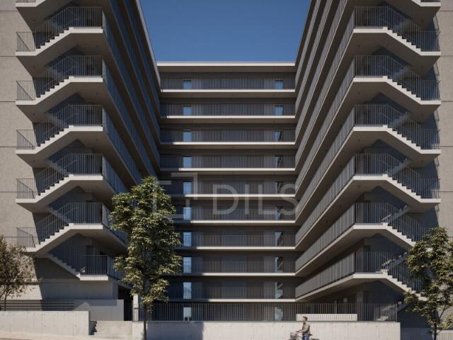 Apartamento T2 com varanda e estacionamento em novo empreendimento, Gaia