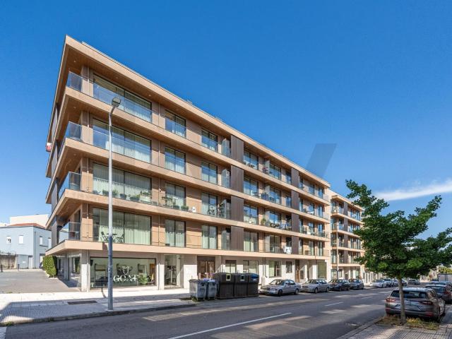 ✨Apartamento T2 com Varanda e Garagem em Leça do Balio